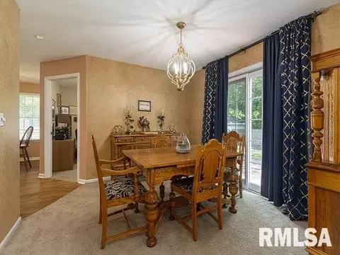 903 E Gregory St, Marion, IL 62959 photo 23