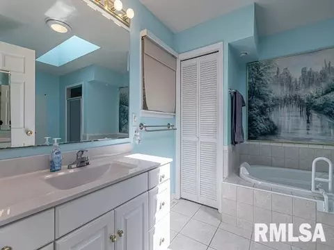 903 E Gregory St, Marion, IL 62959 photo 27