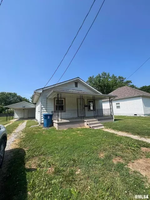 203 W Parrish St, Benton, IL 62812 photo 15