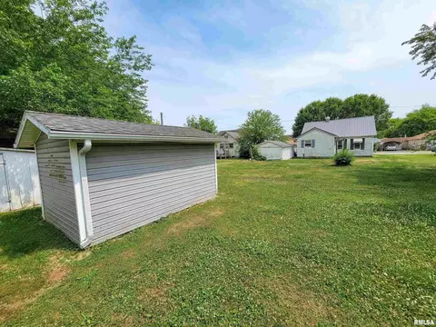 103 Mulberry St, Cisne, IL 62823 photo 45