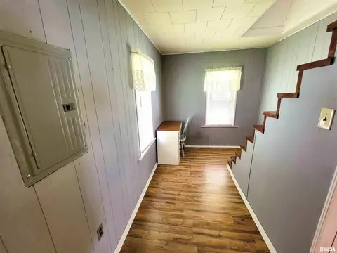 103 Mulberry St, Cisne, IL 62823 photo 15