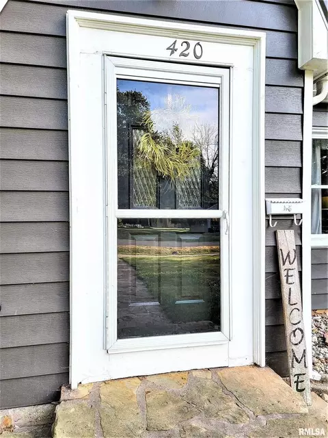 420 Flora Ave, Flora, IL 62839 photo 7