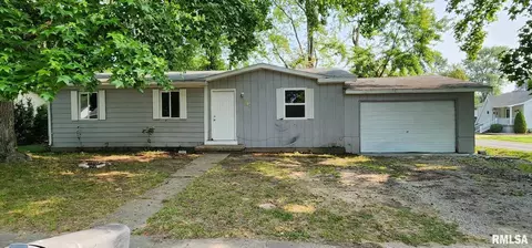 721 E Mckinley St, Herrin, IL 62948