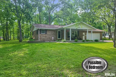 3781 Brian Dr, Pinckneyville, IL 62274