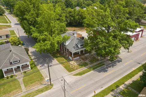 912 E Main St, Marion, IL 62959 photo 42