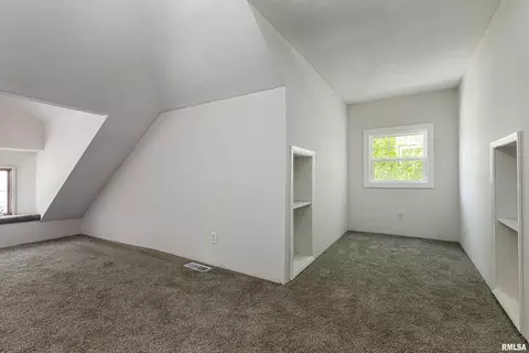 912 E Main St, Marion, IL 62959 photo 33