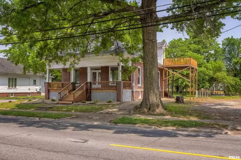 912 E Main St, Marion, IL 62959 photo 2