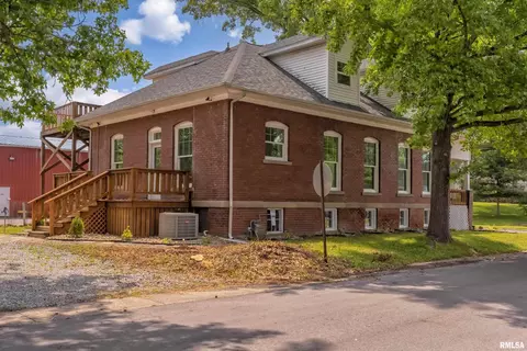 912 E Main St, Marion, IL 62959 photo 8