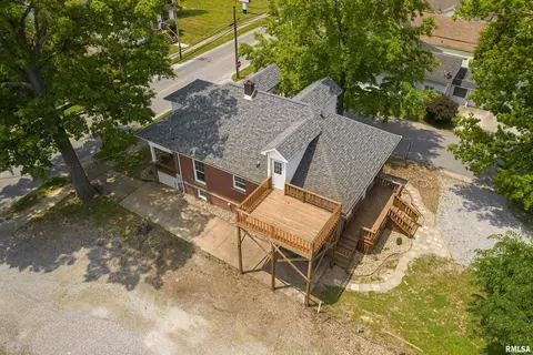 912 E Main St, Marion, IL 62959 photo 43