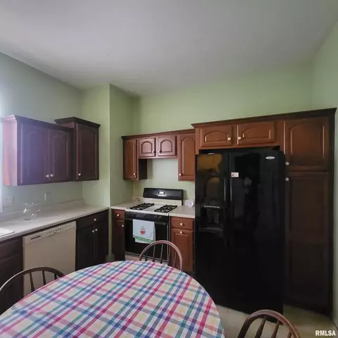 226 N Beech St, Centralia, IL 62801 photo 11