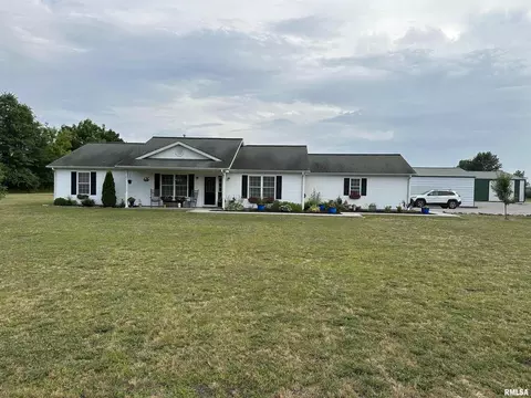 6590 State Route 154 Hwy, Tamaroa, IL 62888