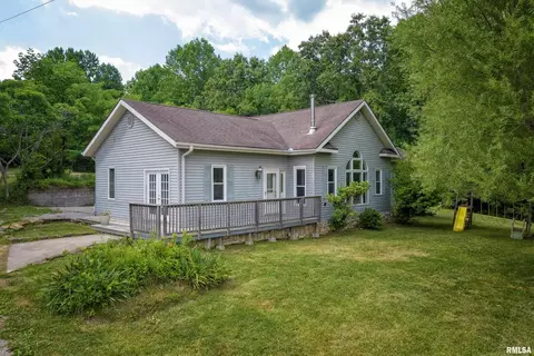 690 Ryan Ln, Cobden, IL 62920 photo 3