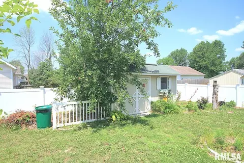 313 Evergreen Trl, Herrin, IL 62948 photo 21