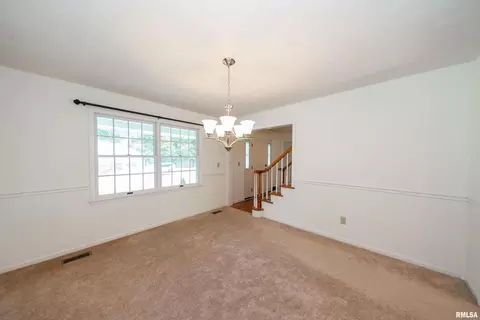 408 Jay Dr, Mount Vernon, IL 62864 photo 6