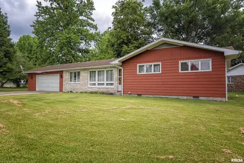 65 Candy Ln, Murphysboro, IL 62966 photo 2