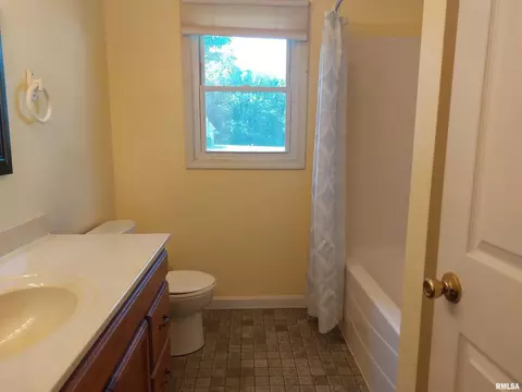 11711 E Radisson Rd, Mount Vernon, IL 62864 photo 12