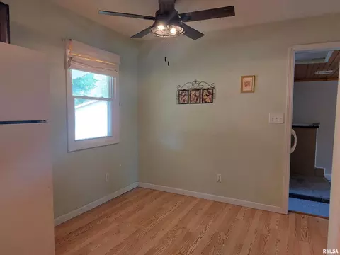 11711 E Radisson Rd, Mount Vernon, IL 62864 photo 8