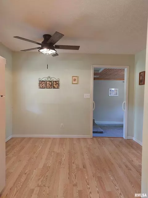 11711 E Radisson Rd, Mount Vernon, IL 62864 photo 7