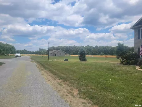 12 Jacob St, Dahlgren, IL 62828 photo 2