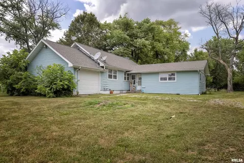 6421 Park Street Rd, Benton, IL 62812