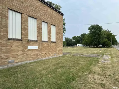 000 4th St, Benton, IL 62812 photo 10