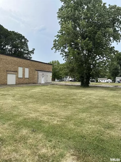 000 4th St, Benton, IL 62812 photo 4