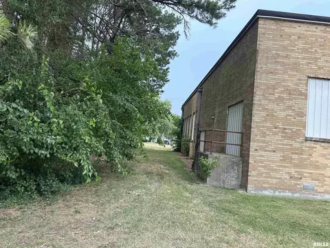 000 4th St, Benton, IL 62812 photo 8