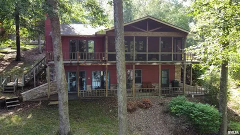 110 Raven Ln, Goreville, IL 62939