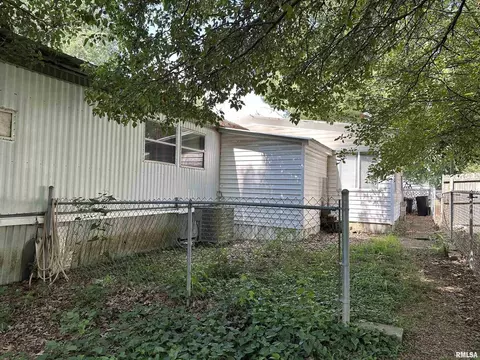1108 N 9th St, Herrin, IL 62948 photo 45