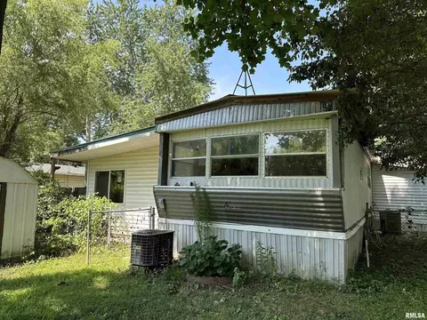 1108 N 9th St, Herrin, IL 62948 photo 40