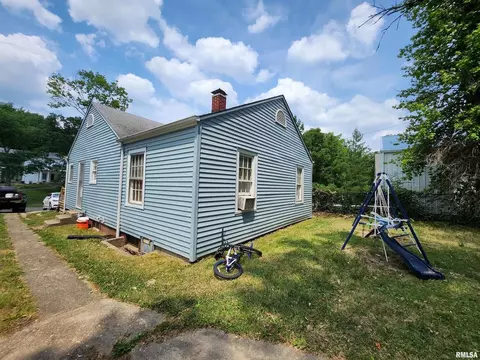 815 Maple St, Mount Vernon, IL 62864 photo 3