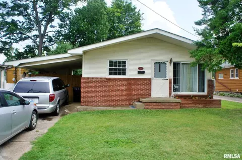 208 W 19th St, Metropolis, IL 62960