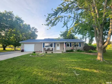 11574 E Radisson Rd, Mount Vernon, IL 62864