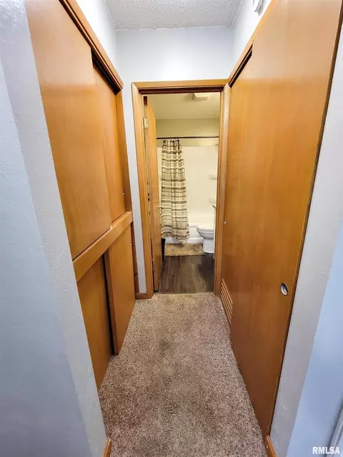 815 E 4th St, Flora, IL 62839 photo 32
