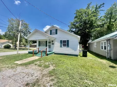 1818 Gibbons St, Metropolis, IL 62960