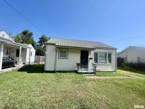 701 W 19th St, Metropolis, IL 62960
