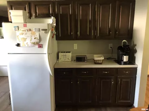 11825 E Violet Rd, Mount Vernon, IL 62864 photo 7
