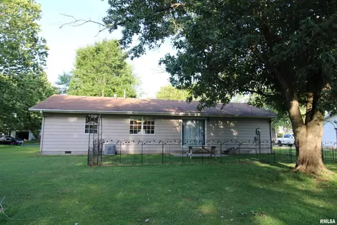115 Fielder Dr, Salem, IL 62881 photo 15