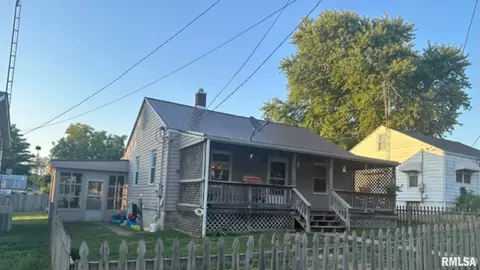 201 E Kaskaskia St, Pinckneyville, IL 62274