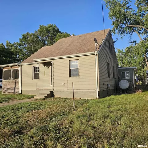 2306 Old Broughton Rd, Eldorado, IL 62930 photo 2