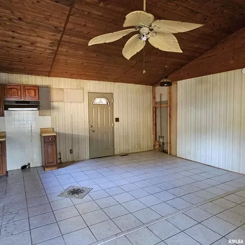 2306 Old Broughton Rd, Eldorado, IL 62930 photo 14
