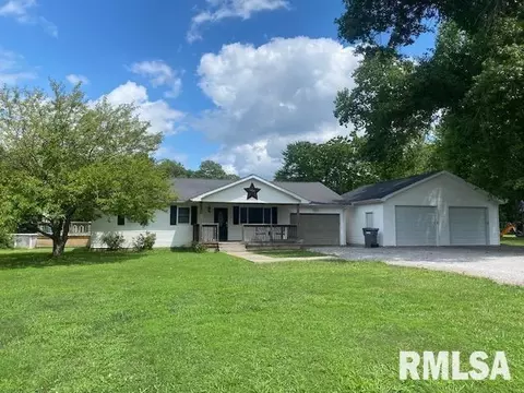 14784 Blairsville Rd, Carterville, IL 62918