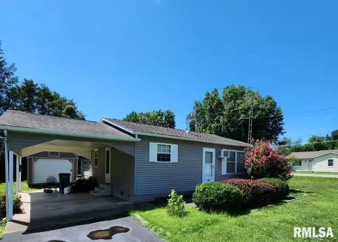 205 Thompson St, Energy, IL 62933