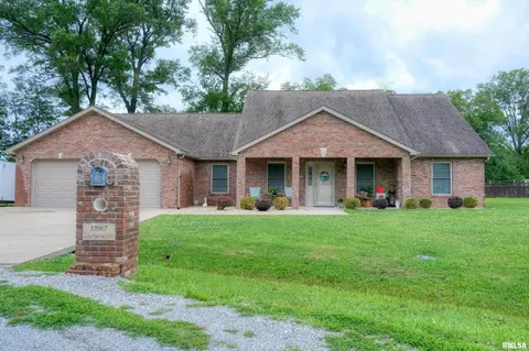 11067 Zachary Dr, Marion, IL 62959