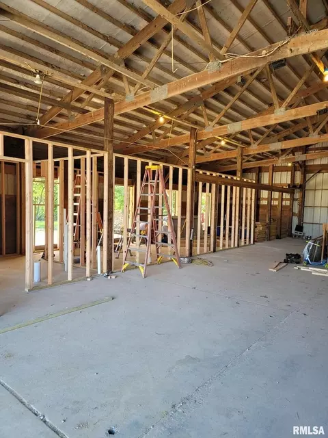 4400 E Dix Irvington Rd, Walnut Hill, IL 62893 photo 2
