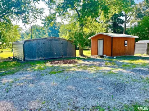 1108 Blakely St, Benton, IL 62812 photo 6