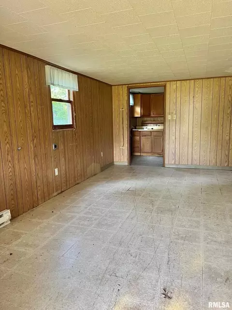 1108 Blakely St, Benton, IL 62812 photo 16
