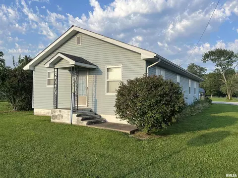 554 State Highway 149, Royalton, IL 62983