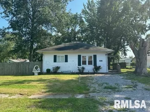 508 E Smith St, Benton, IL 62812 photo 4