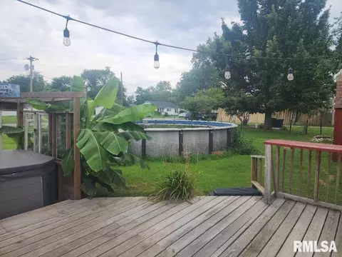 807 E 7th St, Metropolis, IL 62960 photo 4